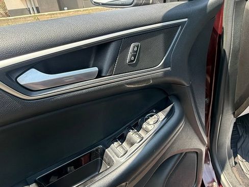 Certified 2020 Ford Edge SEL w/ Convenience Package AWD/4WD image 12