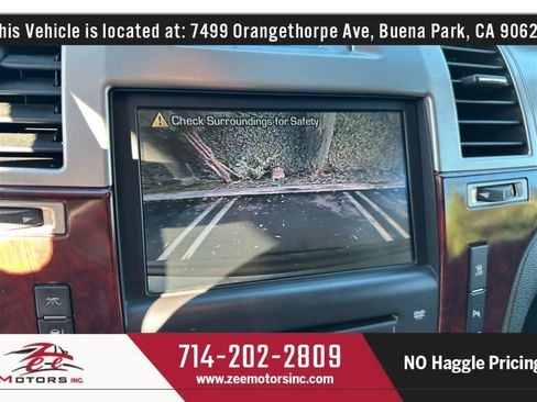 Used 2010 Cadillac Escalade Hybrid image 27