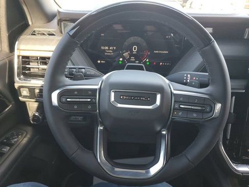New 2026 GMC Yukon Denali w/ Denali Reserve Package RWD image 23