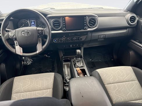 Used 2023 Toyota Tacoma TRD Sport w/ Black Out Package (TMS) AWD/4WD image 14