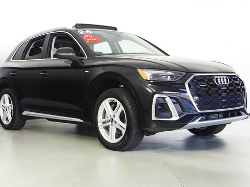 Used 2025 Audi Q5 e Premium Plus w/ Premium Plus Package AWD/4WD image 4