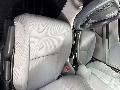 Used 2016 Honda Accord LX image 12