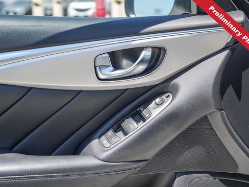 Used 2020 INFINITI Q50 Luxe w/ Essential Package (3.0T Luxe) RWD image 16