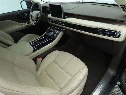 Used 2022 Lincoln Aviator Reserve w/ Equipment Group 201A image 18