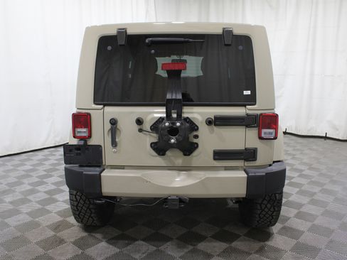 Used 2014 Buick LaCrosse Leather w/ Driver Confidence Package image 41