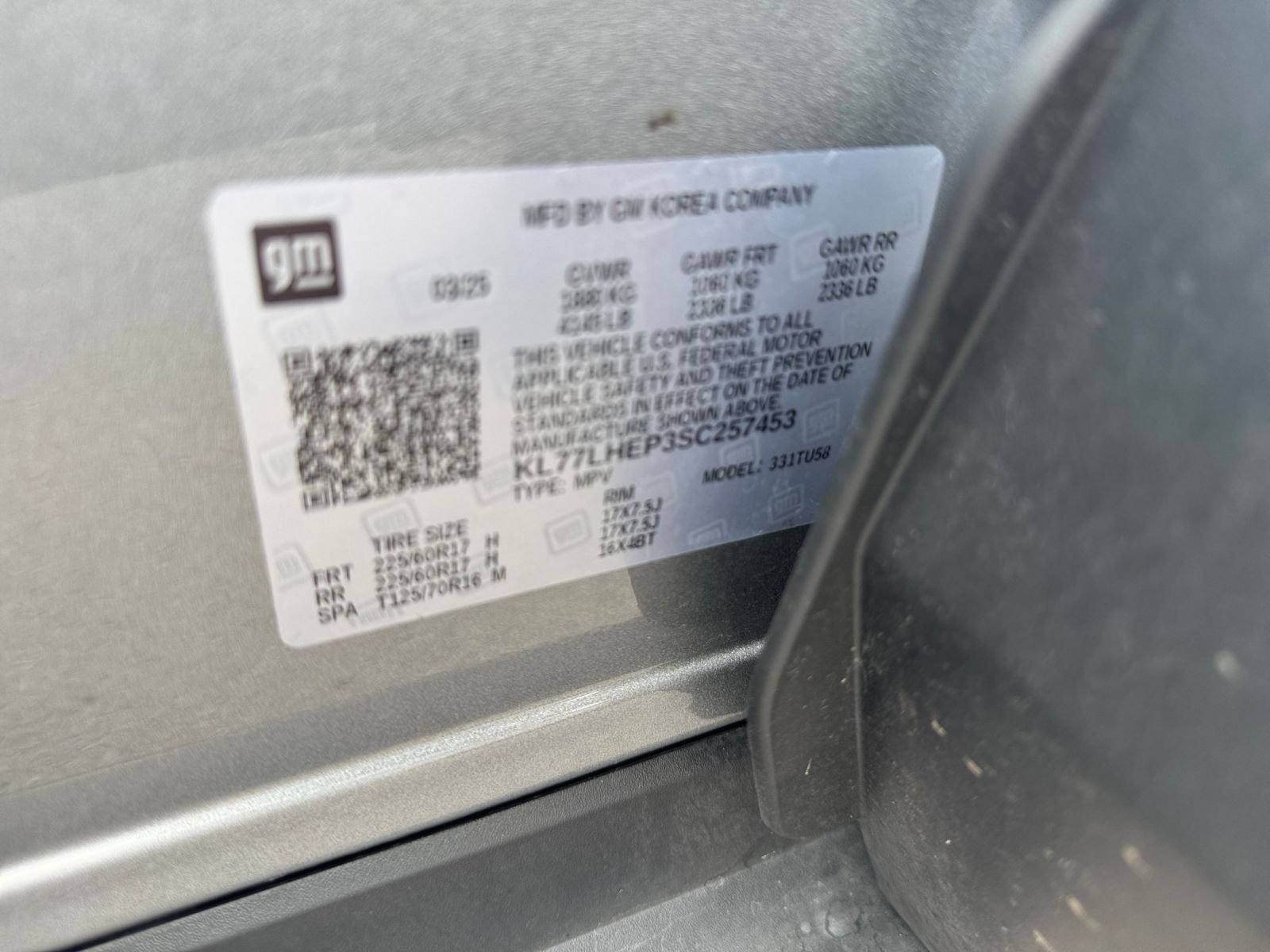 Used 2025 Chevrolet Trax LT w/ LT Convenience Package FWD image 27
