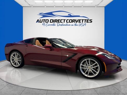 Used 2019 Chevrolet Corvette Stingray Coupe w/ 2LT Preferred Equipment Group RWD image 4