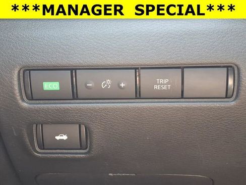 Used 2024 Nissan Sentra SV image 21