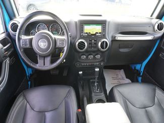 Used 2017 Jeep Wrangler Unlimited Rubicon w/ Connectivity Group video 2