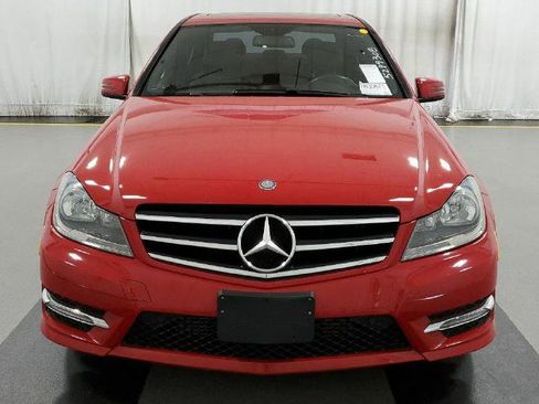 Used 2014 Mercedes-Benz C 250 Sedan image 3