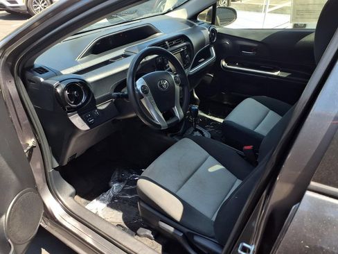 Used 2016 Toyota Prius C Two FWD image 13