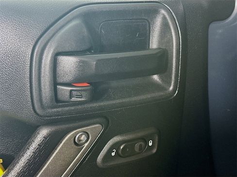 Used 2016 Jeep Wrangler Sport image 24