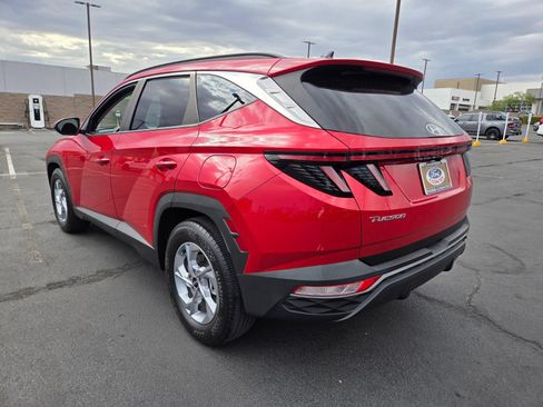 Used 2023 Hyundai Tucson SEL FWD image 4