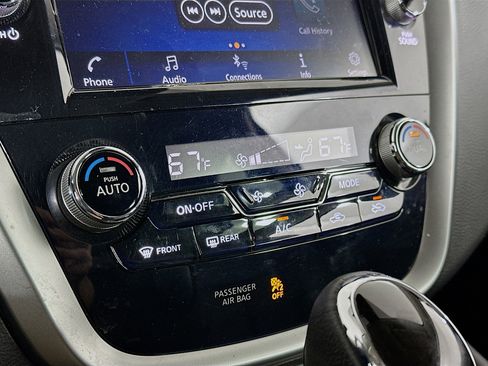 Used 2024 Nissan Murano SV w/ SV Midnight Edition Package image 23