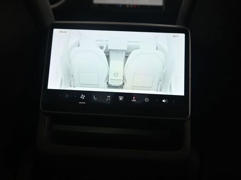 Used 2024 Tesla Model 3 Standard Range RWD image 11