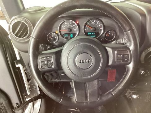 Used 2017 Jeep Wrangler Unlimited Sport AWD/4WD image 19