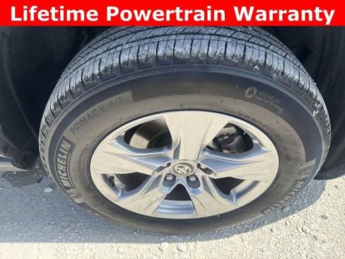 Used 2024 Toyota RAV4 XLE image 24