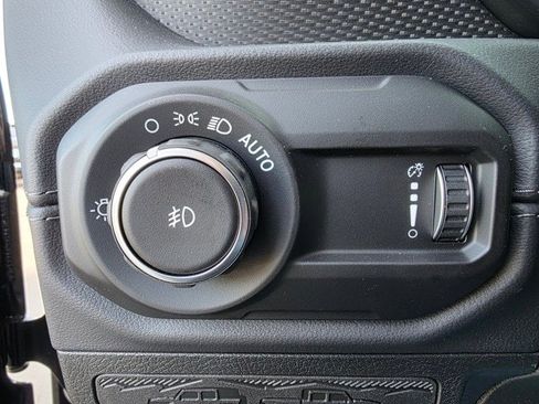 New 2025 Jeep Wrangler Unlimited Rubicon w/ Technology Group image 13