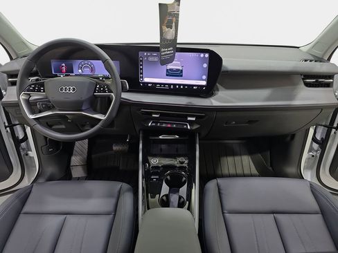 New 2026 Audi Q3 quattro 2.0T image 9