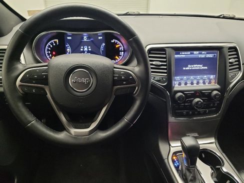 Used 2018 Jeep Grand Cherokee Limited image 22