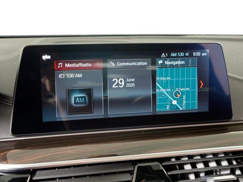 Used 2019 BMW M550i xDrive AWD/4WD image 29