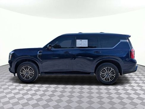 Used 2025 Nissan Armada Platinum w/ Convenience Package image 7