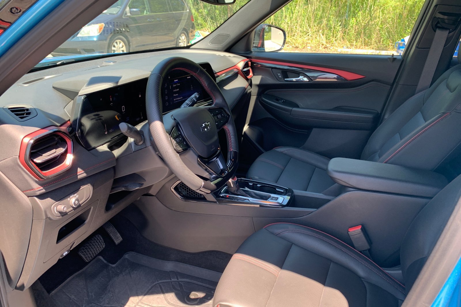 Used 2025 Chevrolet TrailBlazer RS w/ Convenience Package FWD image 10