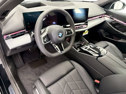 New 2027 BMW 530i w/ M Sport Package RWD image 9