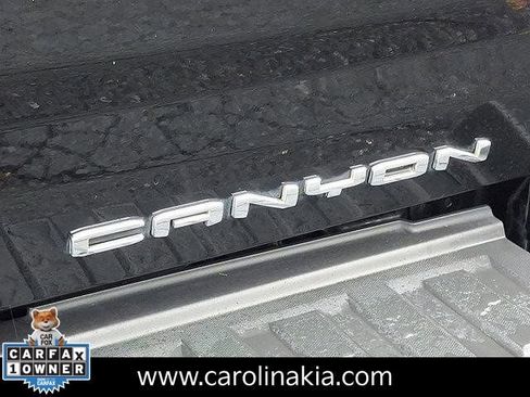 Used 2022 GMC Canyon Denali w/ Denali Black Edition Package image 30