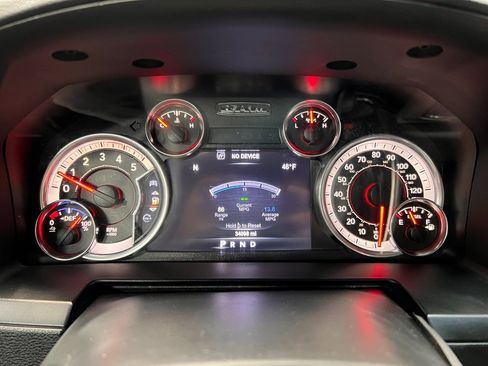 Used 2017 RAM 3500 Laramie image 26