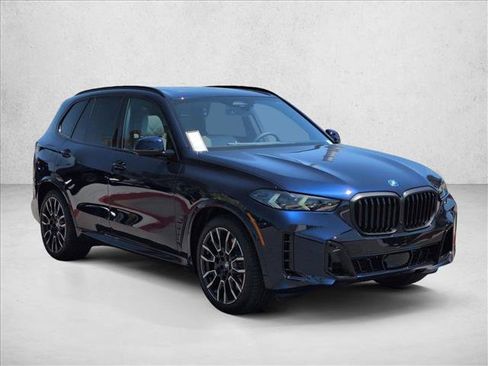 New 2026 BMW X5 xDrive50e w/ M Sport Package AWD/4WD image 6