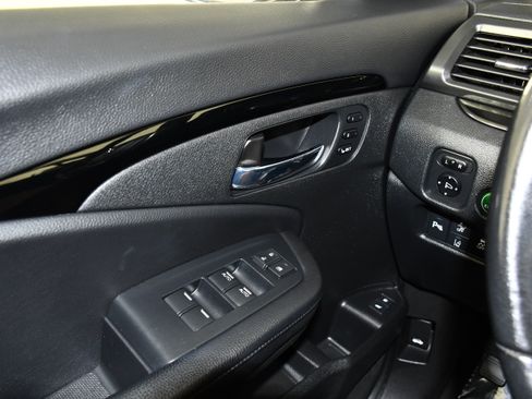 Used 2021 Honda Pilot Touring image 32