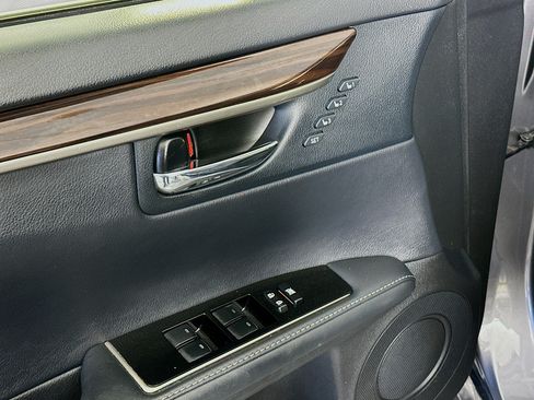 Used 2016 Lexus ES 350 w/ Navigation System Package FWD image 15