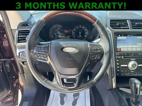 Used 2018 Ford Explorer Platinum image 15
