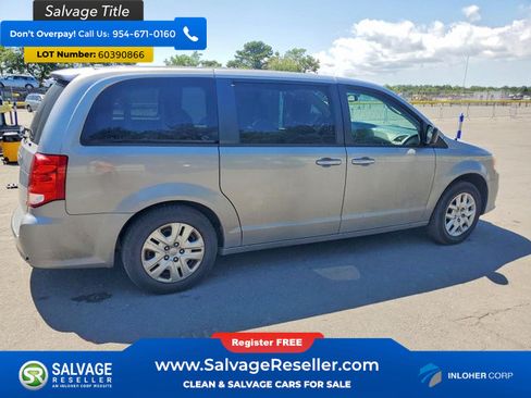 Used 2018 Dodge Grand Caravan SE w/ UConnect Hands-Free Group FWD image 4