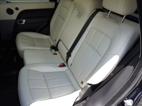 Used 2019 Land Rover Range Rover Sport Supercharged AWD/4WD image 30