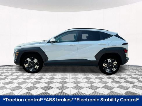 New 2025 Hyundai Kona SEL image 5