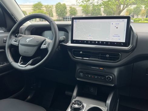 New 2026 Ford Bronco Sport Outer Banks w/ Outer Banks Tech Package+ AWD/4WD image 3