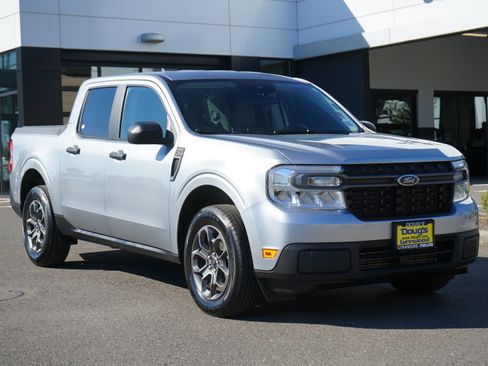 Used 2024 Ford Maverick XLT w/ Equipment Group 300A Standard AWD/4WD image 11