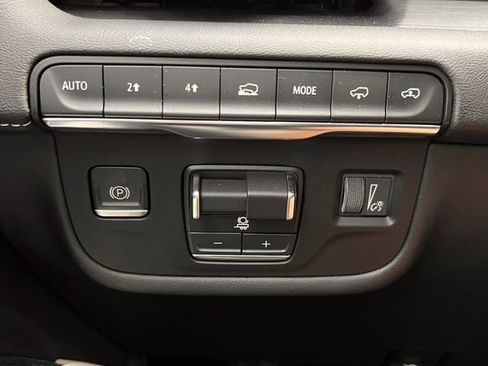 Certified 2023 Cadillac Escalade ESV Sport w/ Touring Package image 23