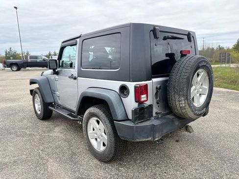 Used 2014 Jeep Wrangler Sport w/ Quick Order Package 24S AWD/4WD image 3