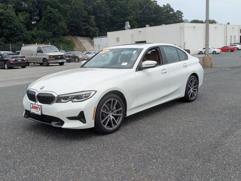 Used 2022 BMW 330i xDrive Sedan w/ Driving Assistance Package AWD/4WD image 5