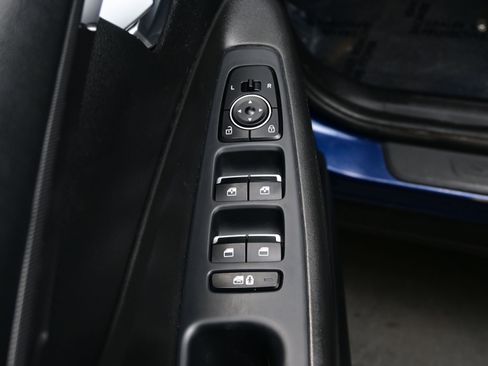 Certified 2022 Hyundai Santa Fe SEL image 11