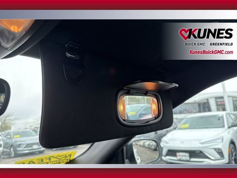 Used 2025 Jeep Compass Trailhawk AWD/4WD image 32