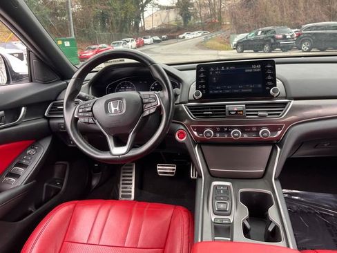 Used 2020 Honda Accord Sport image 17