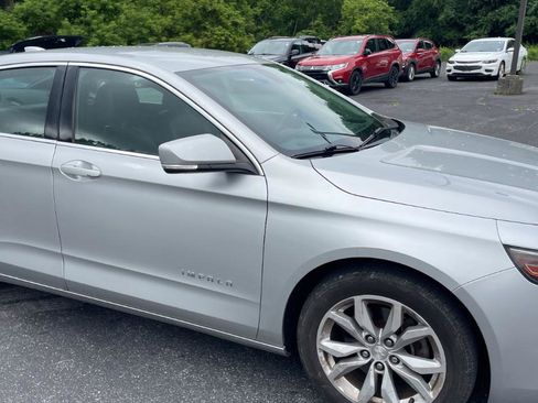 Used 2016 Chevrolet Impala LT FWD image 4