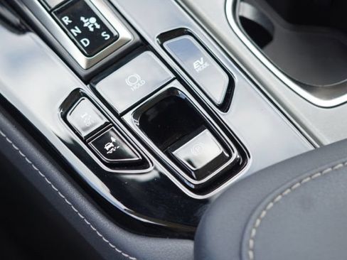 Used 2024 Lexus NX 350h AWD image 36