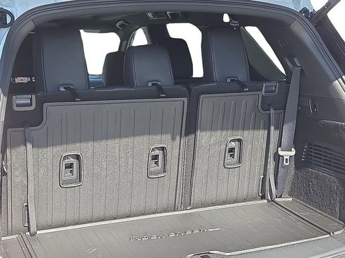 New 2026 Nissan Pathfinder Rock Creek image 9