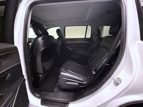 Used 2021 Jeep Grand Cherokee L Limited image 20