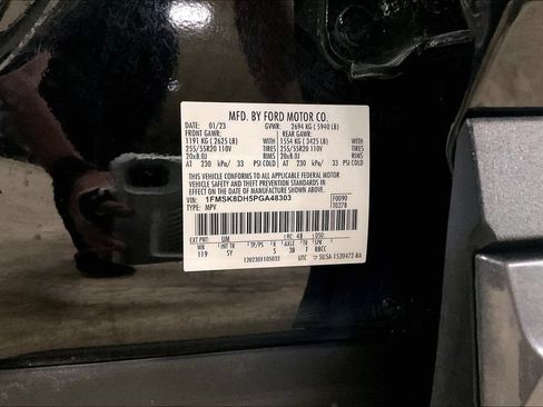 Certified 2023 Ford Explorer XLT w/ Equipment Group 202A AWD/4WD image 30